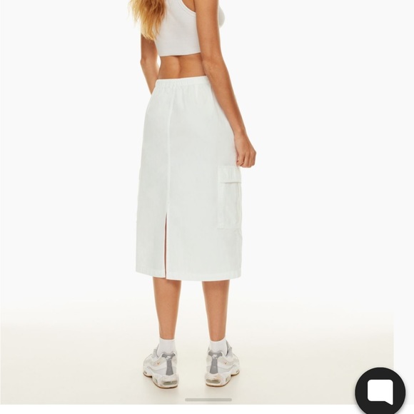 Aritizia TNA Swuad Cargo midi skirt size S white - Picture 3 of 7